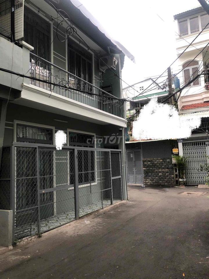 hẻm xe hơi lớn , vị trí đẹp
