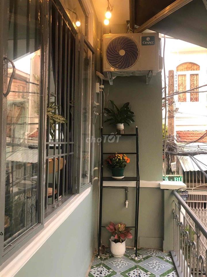 hẻm xe hơi lớn , vị trí đẹp