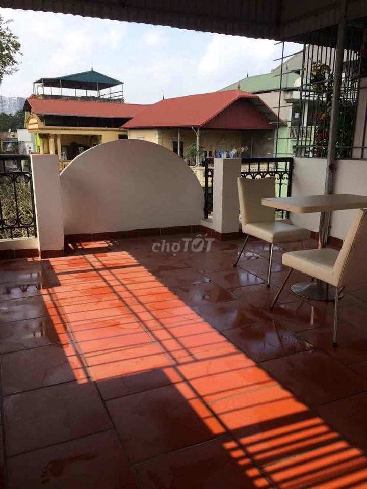 Phòng ở phố Phạm Ngọc Thạch cho thuê
