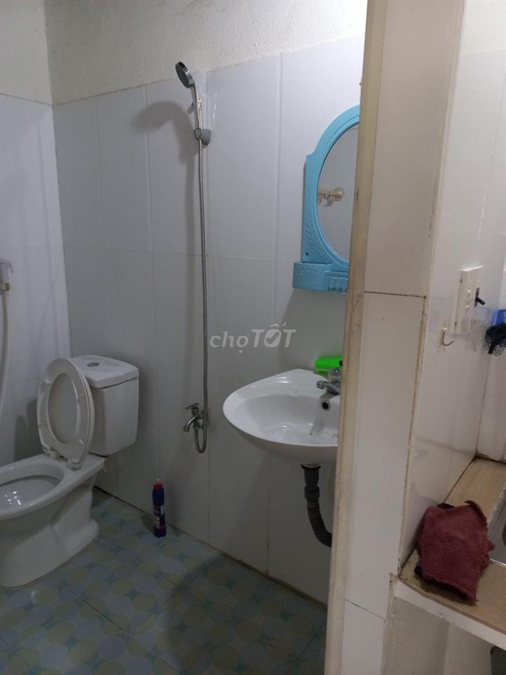 Cho thuê phòng mặt tiền đường Cẩm Bắc 8