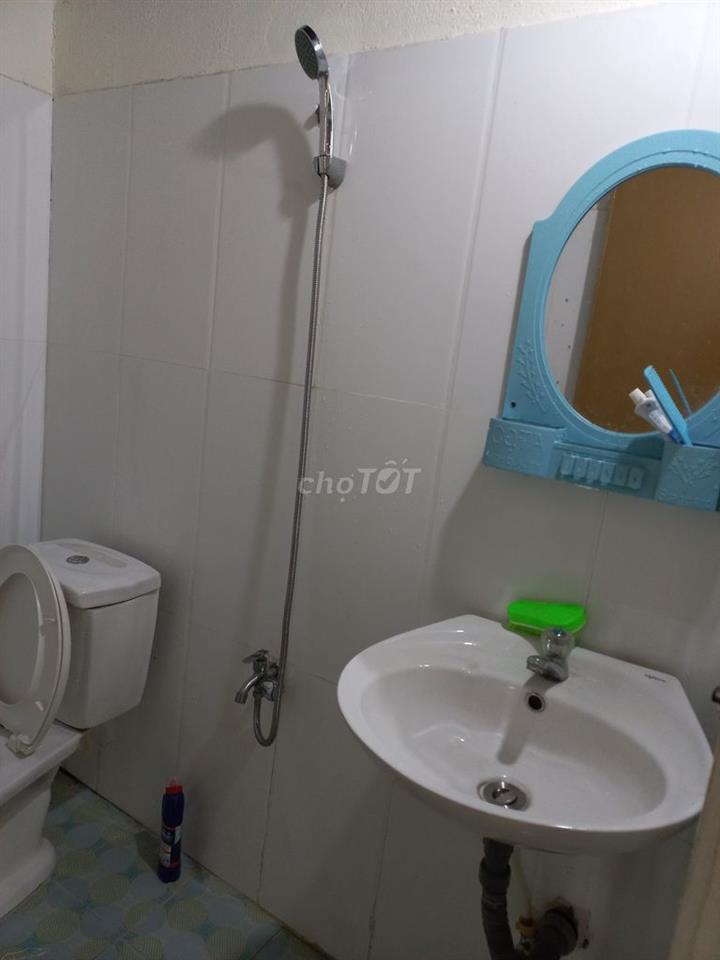 Cho thuê phòng mặt tiền đường Cẩm Bắc 8