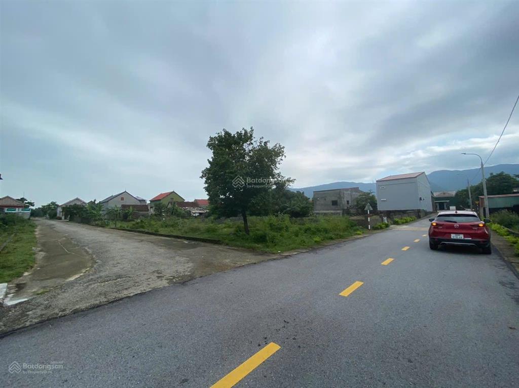 Bán nhanh lô góc siêu đẹp, siêu rẻ, nhỉnh 700tr có ngay 80m2 ngay khu công nghiệp,  0988 412 ***