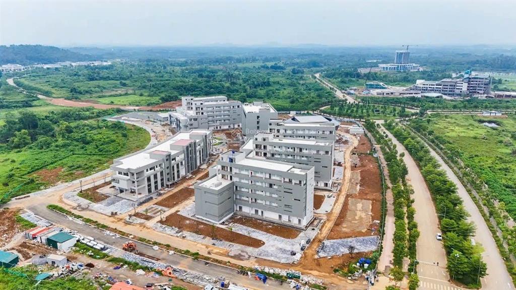 Bán nhanh lô 100m2 tại phú cát, nhỉnh 2 tỷ,  0988 412 ***
