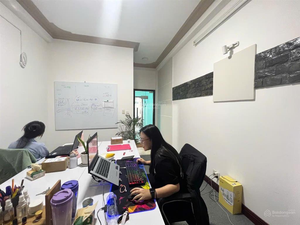 Cho thuê nhà riêng 4pn đường văn chung, p13 tân bình, full nội thất, phù hợp làm văn phòng