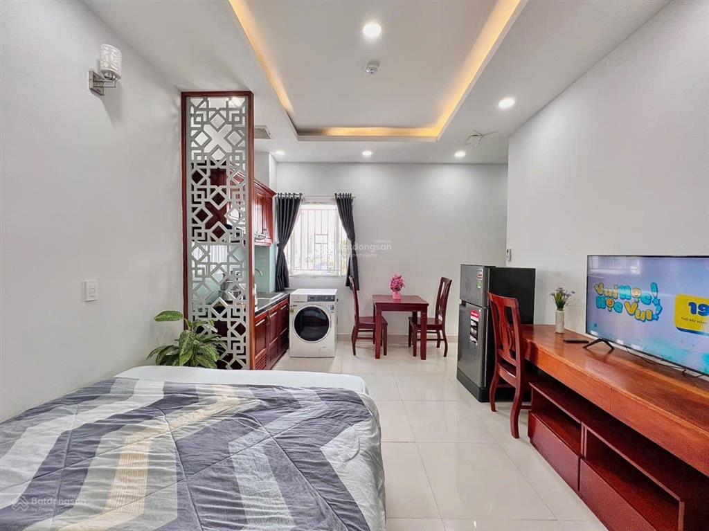 Cho thuê ngắn hạn tết căn hộ full nt lê văn sỹ q3