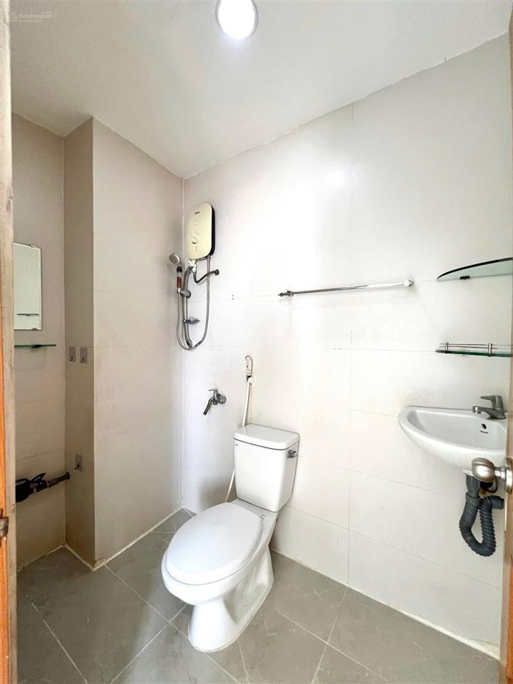 Phòng chính chủ tiện nghi ngay trương định gần đh mở sg
