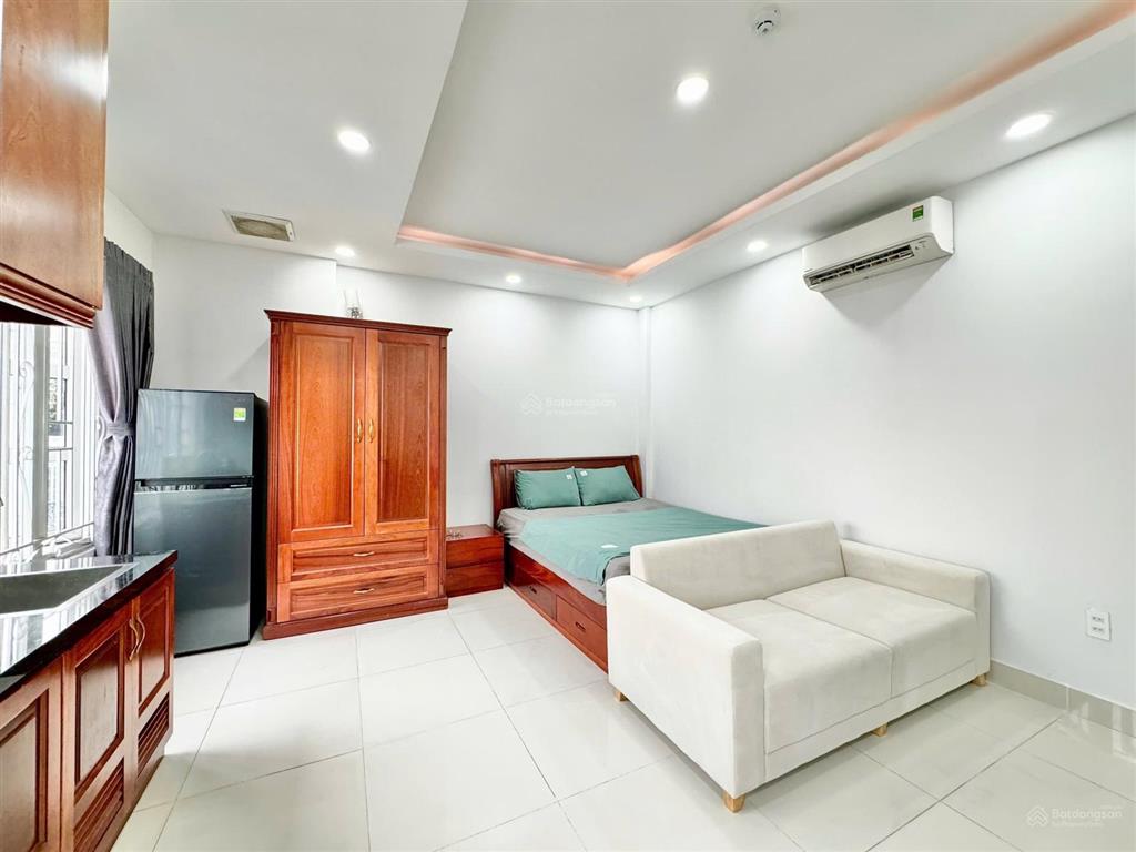 Căn hộ ban công full nt gần cầu lê văn sỹ