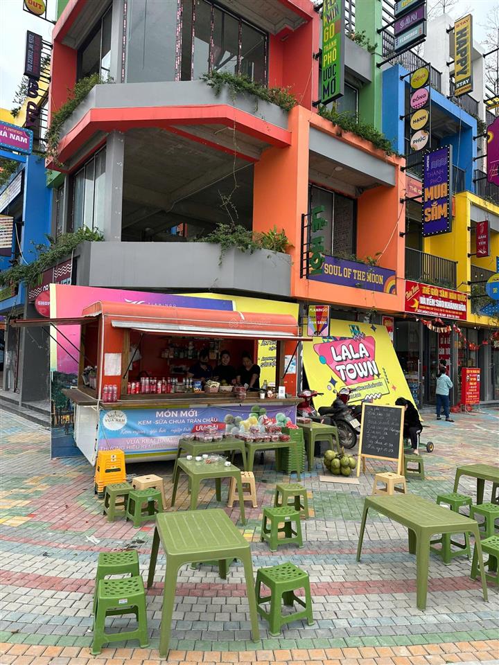 Cần bán căn villashop góc mặt đường quốc lộ 21a dự án flamingo golden hill ở tam chúc, hà nam