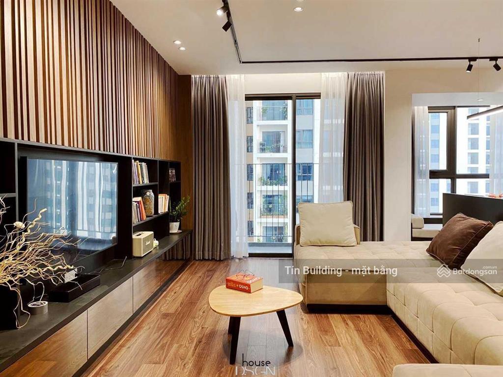 Chính chủ cho thuê căn hộ hà đô centrosa garden 3 phòng ngủ + 1 phòng đa năng 139m2 full nt 42tr