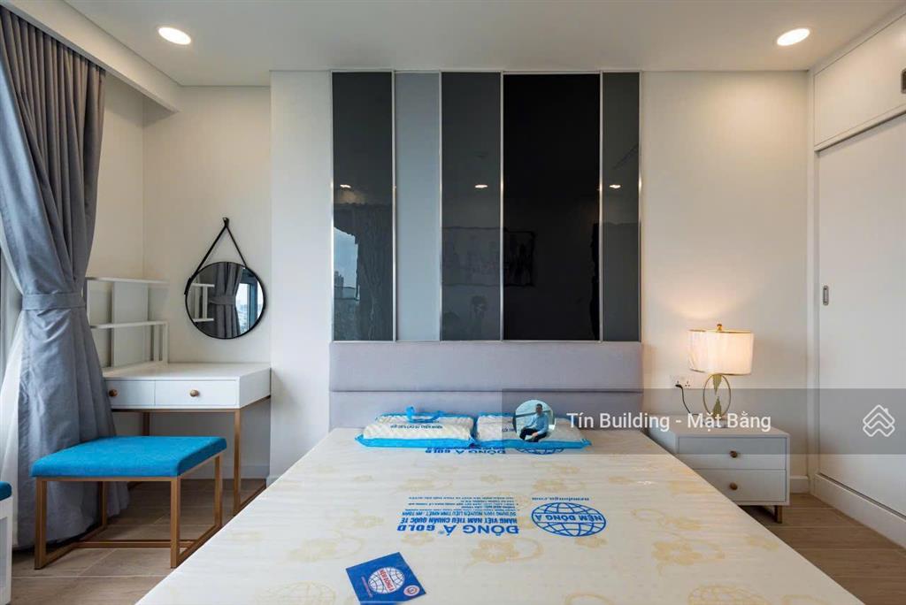 Bán căn hộ 2pn kingdom 101, 8,199 tỷ, 79m2, 2pn, 2wc, đầy đủ nội thất tại quận 10