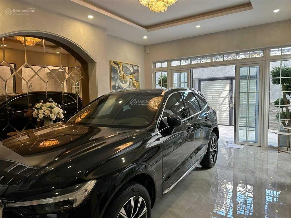 Bán biệt thự căn góc 2mt hẻm 436 đường 3/2, phường 12, quận 10 6,7x23m 3 lầu nở hậu 6,9m giá 36 tỷ