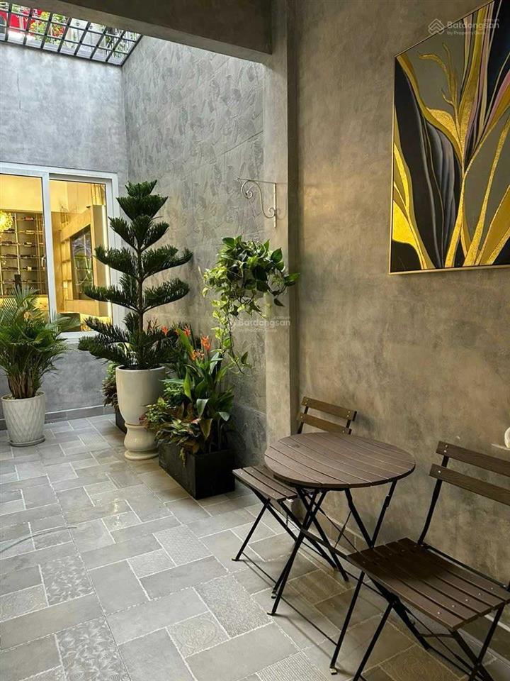 Bán biệt thự căn góc 2mt hẻm 436 đường 3/2, phường 12, quận 10 6,7x23m 3 lầu nở hậu 6,9m giá 36 tỷ