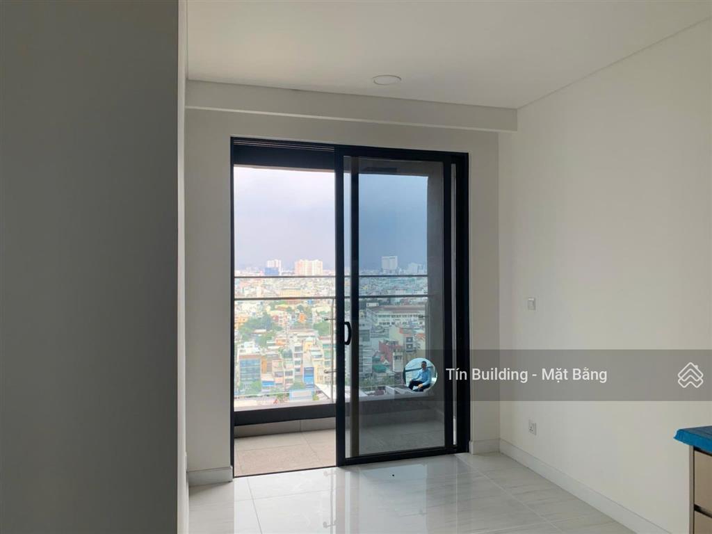 Bán căn hộ chung cư kingdom 101, 6,2 tỷ, 61m2, pháp lý đầy đủ, uy tín, giá siêu hời