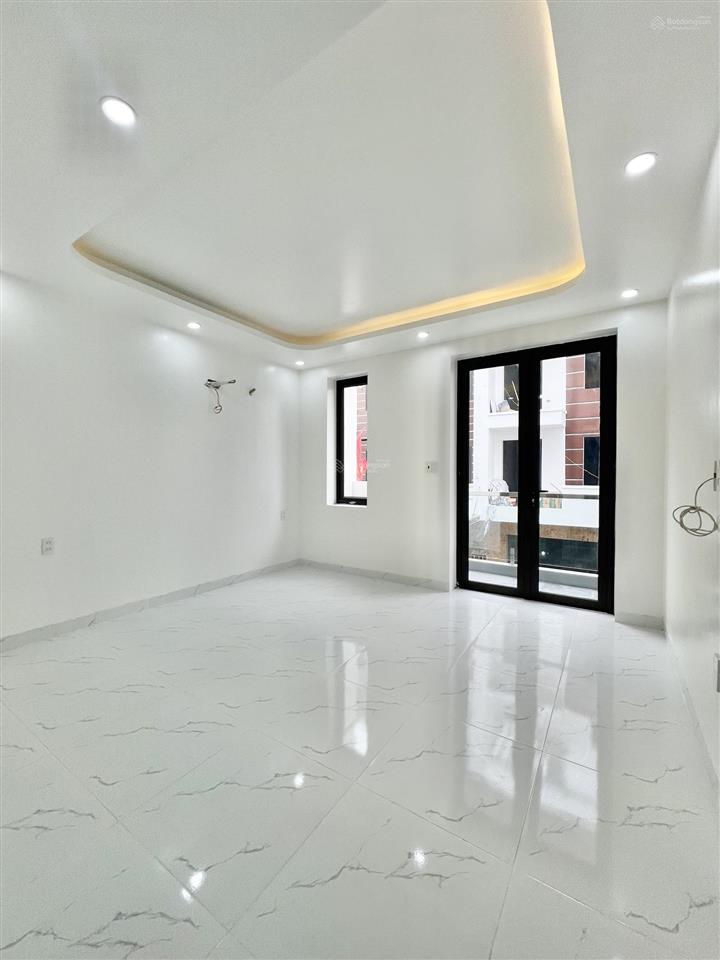 Không đâu rẻ bằng him lam  hùng vương chỉ 4, x tỷ nhà 4 tầng 50m2 đường 10m xây mới cực đẹp