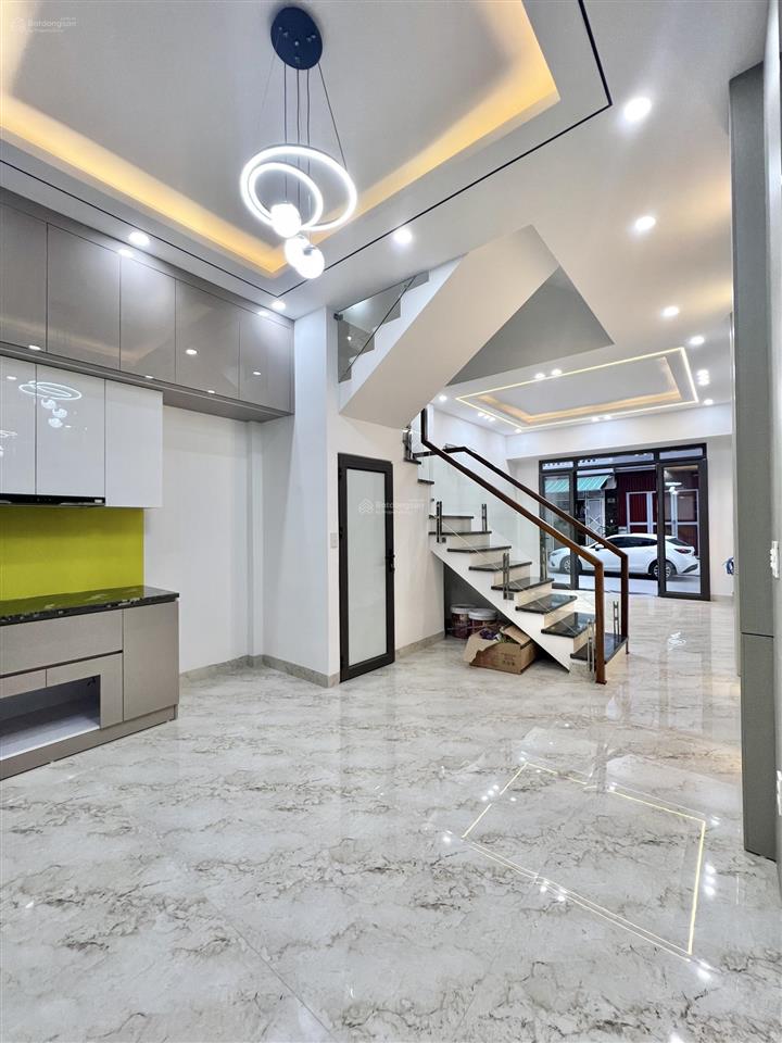 Chỉ 4,65 tỷ sở hữu nhà 4 tầng mới tinh khu tái định cư vinhomes nội thất luxury đường phân lô ô tô