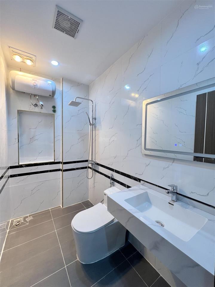 Cần bán nhà 4 tầng hoàn thiện mới tinh tại him lam hùng vương 47m² chỉ 4,6 tỷ.  0977 942 ***