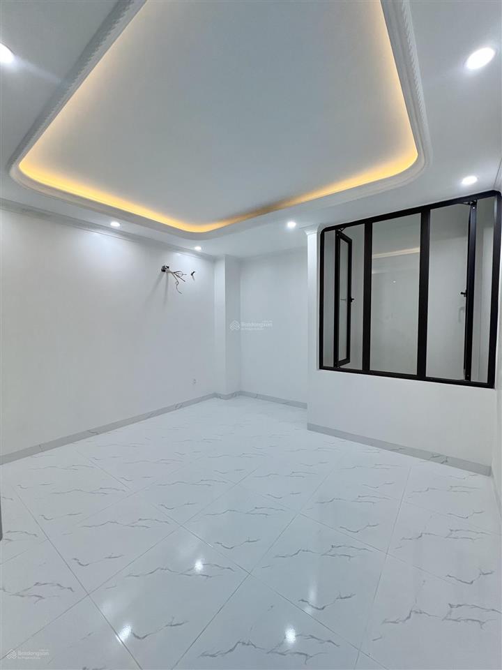Cần bán nhà 4 tầng hoàn thiện mới tinh tại him lam hùng vương 47m² chỉ 4,6 tỷ.  0977 942 ***