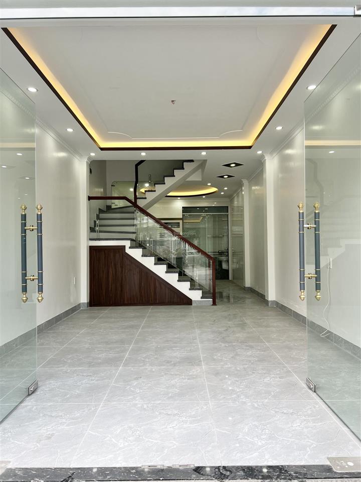 Rẻ nhất him lam hùng vương  nhà 4 tầng 50m đã hoàn thiện chỉ 4,35 tỷ.  0977 942 ***