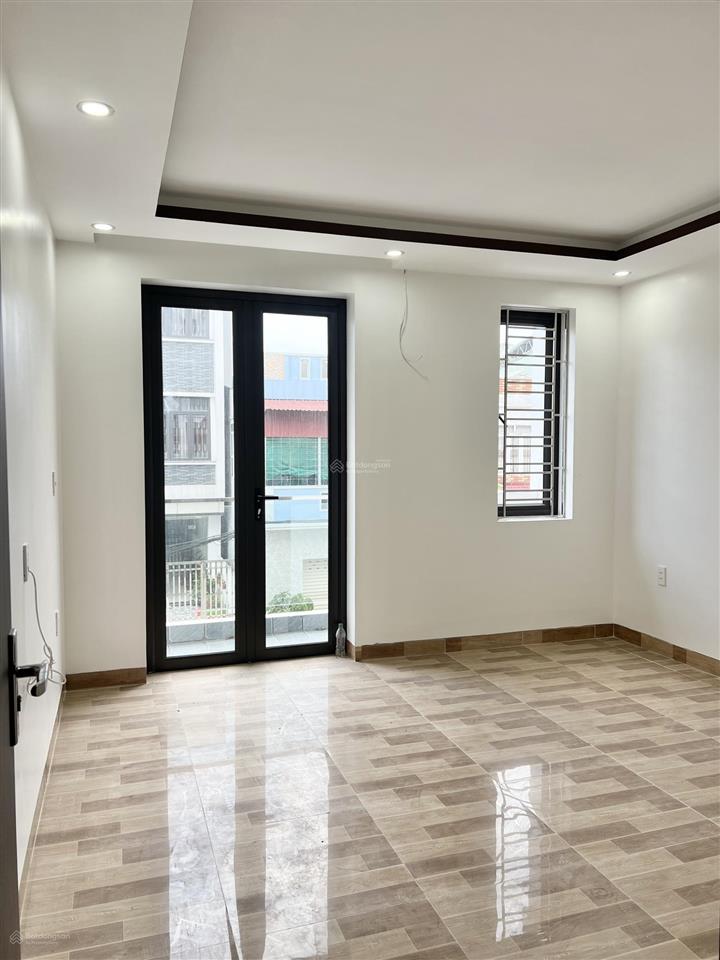 Rẻ nhất him lam hùng vương  nhà 4 tầng 50m đã hoàn thiện chỉ 4,35 tỷ.  0977 942 ***