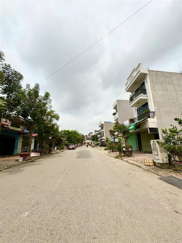 Bán gấp lô đất 100m2 ngang 5m hướng đông nam không lỗi khu đống chuối hùng vương hồng bàng 4,4 tỷ