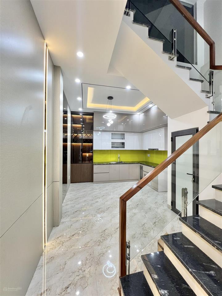 Bán nhà riêng 4pn, 3wc, 40m2, 4,5 tỷ khu tái định cư vinhomes sở dầu, hồng bàng, hải phòng