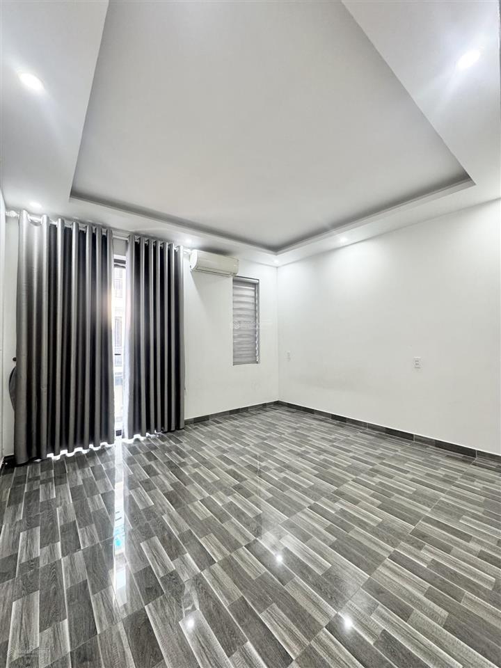 Chỉ 4,35 tỷ sở hữu nhà 4 tầng 50m2 tại khu đô thị him lam hồng bàng mức giá cực tốt.  0977 942 ***