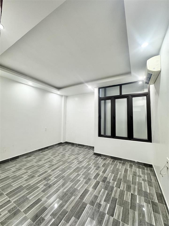 Chỉ 4,35 tỷ sở hữu nhà 4 tầng 50m2 tại khu đô thị him lam hồng bàng mức giá cực tốt.  0977 942 ***
