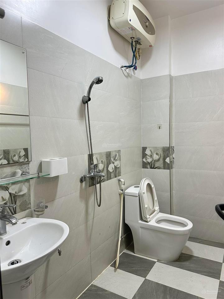 Bán nhà 3 tầng 50m2 full nội thất khu tđc vinhomes riverside, sở dầu hồng bàng, giá 5,2 tỷ