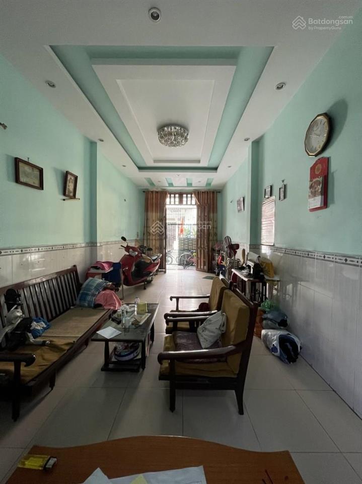 Nhà lý thường kiệt, giáp quận 10, 3 tầng, 5 phòng ngủ, hẽm xe hơi tránh, 60m2, 9.5 tỷ