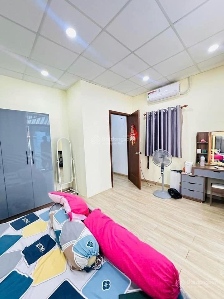 Nhà đồng xoài, tân bình, khu k300, ngay cầu vượt hoàng hoa thám, ngang 5.3m bề thế, 53m2, 6 tỷ 850