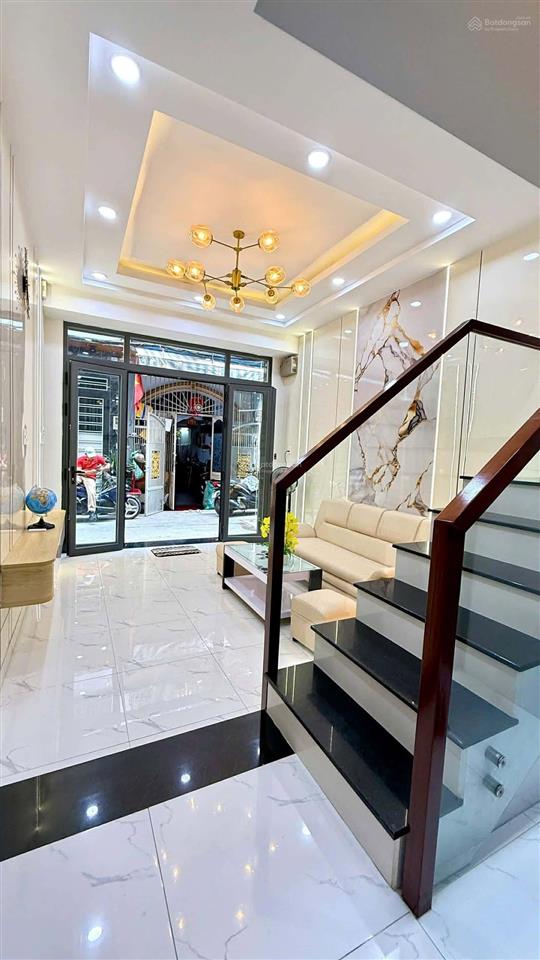 Bán nhà view đường phan huy ích, 4,9 tỷ, 30m2, 3pn, 3wc, tân bình, tp.hcm