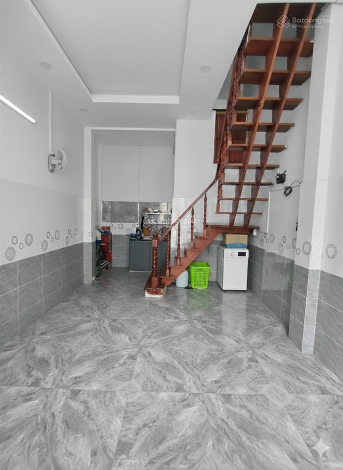 4.8 tỷ, ni sư huỳnh liên, tân bình, hẻm 6m thông, 30m2, đang có thu nhập 96tr/năm
