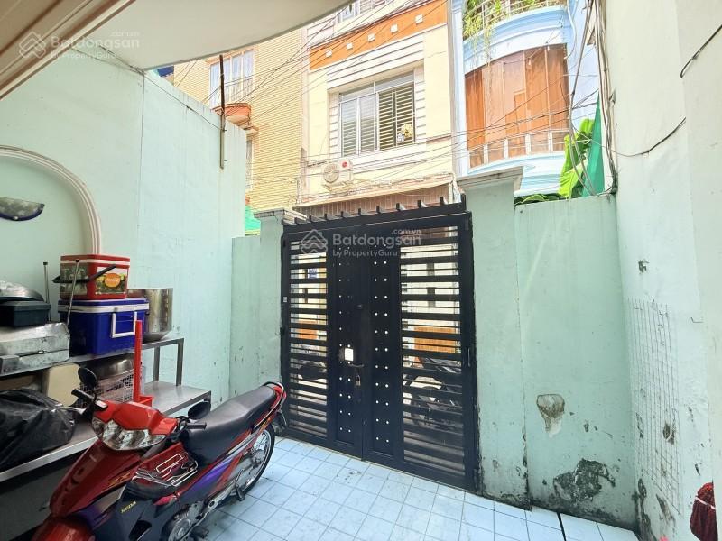 Nhà đường lạc long quân, kế hxh, 4,1m x 15,6m vuông a4, ngay chợ tân bình, 60m², 6,7 tỷ