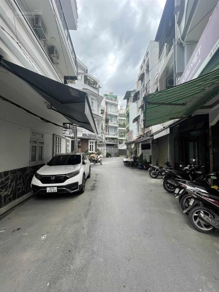 Nhà 3 tầng, 61m², 9,39 tỷ, đường cmt8, tân bình, hxh thông, ngang 3,9m nở hậu 6m