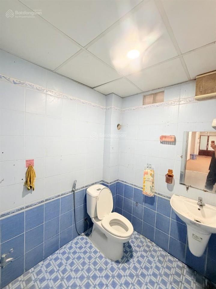 Bán nhà nguyễn hồng đào, khu vip bàu cát, 8,8 tỷ, 6m x 17m (102m²) vuông a4, 2 tầng, gần mặt tiền