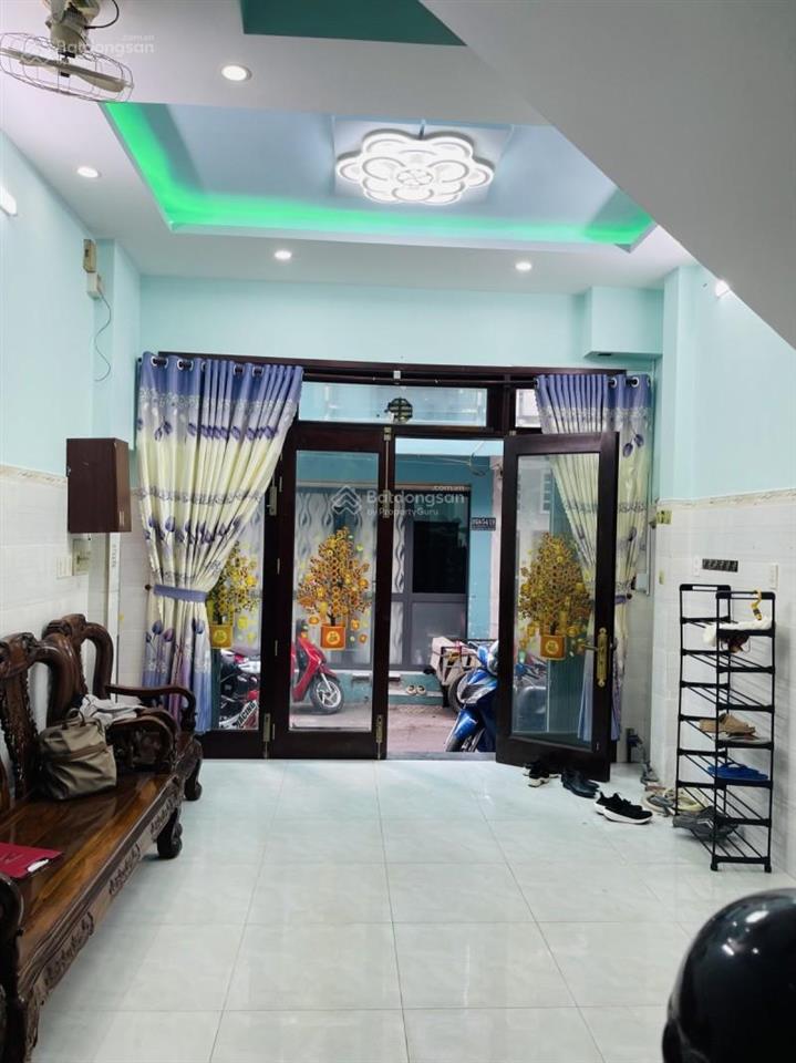 Nhà 4 tầng, 8,600 tr, 4,2m x 14m vuông a4, lạc long quân, tân bình, hẻm 4,5m thông, 7pn