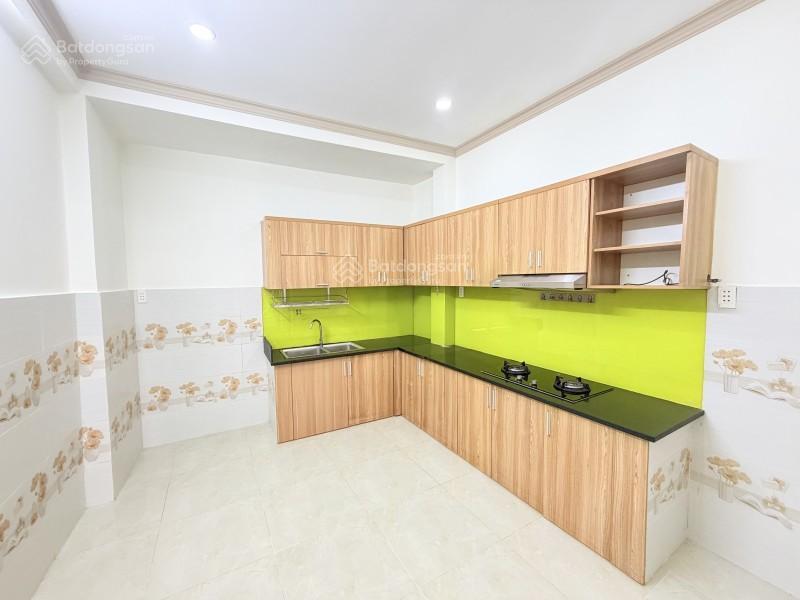 Bán nhà 2 tầng, 3.5m x 12m vuông a4, 6.9 tỷ, lê văn sỹ, tân bình, hẽm 3m, sân trước rộng 8m