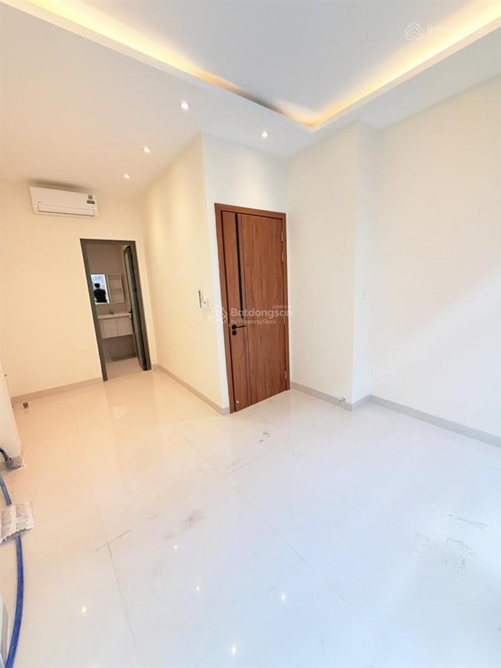 Bán nhà khu vip bàu cát, 50m2, hxh thông, 7m x 7m, 7.95 tỷ, 4 tầng