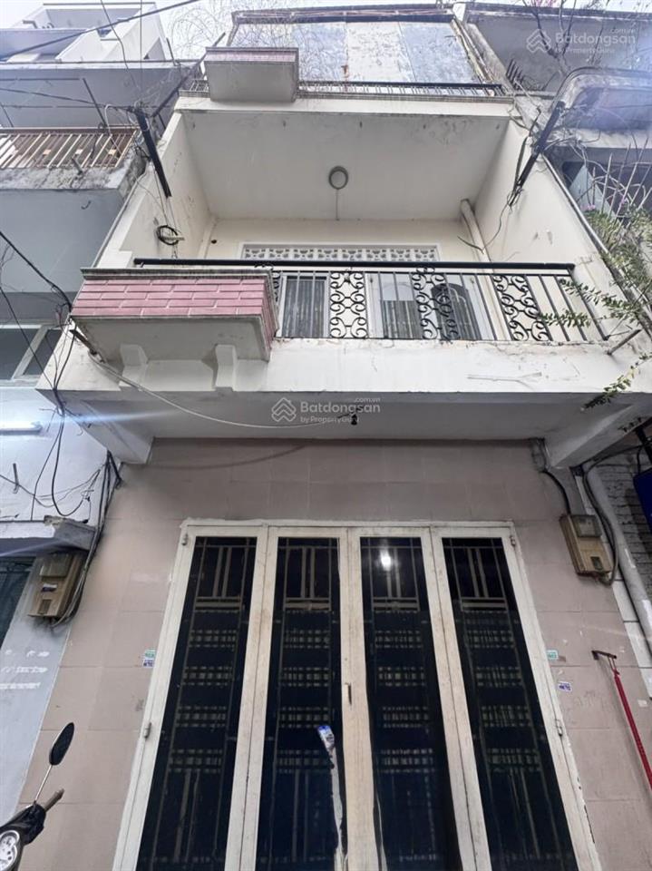 Bán nhà khu b bau cát, hẻm ô tô 6m, 2 căn ra mặt tiền đồng đen, 32m2 vuông a4, 3 tầng, chỉ 6.5 tỷ.