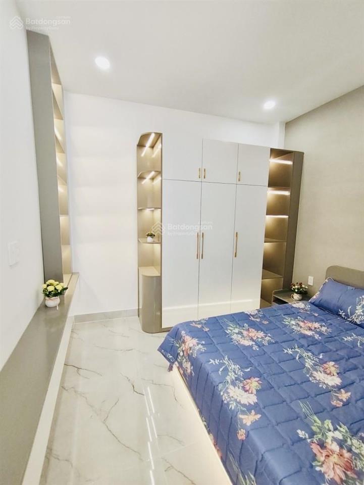 Nhà mới 3 tầng, 45m², 5,65 tỷ, full nội thất, cách mt nguyễn sỹ sách 15m, kề chợ tân trụ
