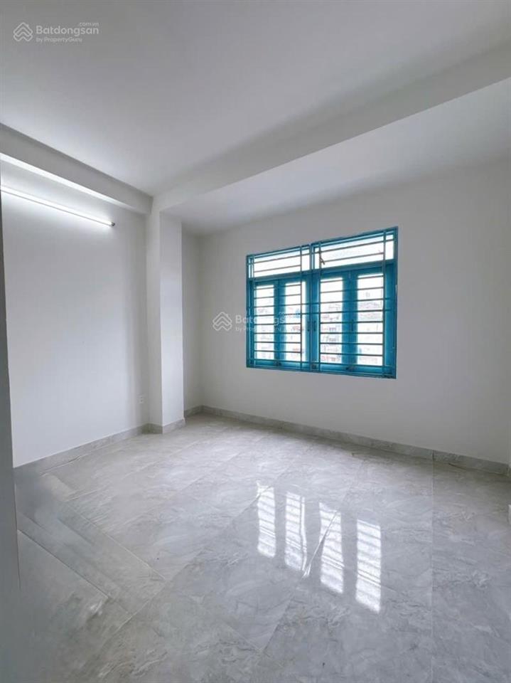 Nhà mới, đường lạc long quân, 7.69 tỷ, 5 tầng, 50m2, hẻm xe hơi 4.5m, trung tâm bảy hiền, sổ a4