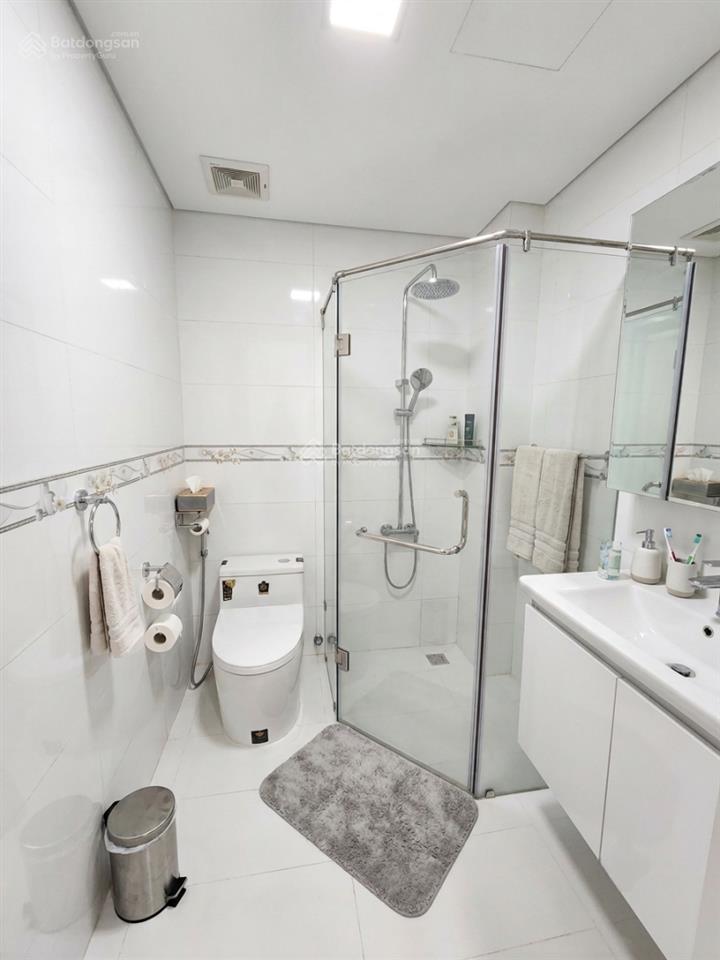 Hẻm xe hơi 4m, lạc long quân, tân bình, nhà mới ở ngay, 6,4 tỷ, 42m2