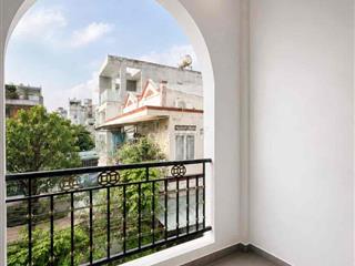 NHÀ MỚI ĐẸP - GẦN TRỤC ĐƯỜNG LỚN PHẠM VĂN ĐỒNG