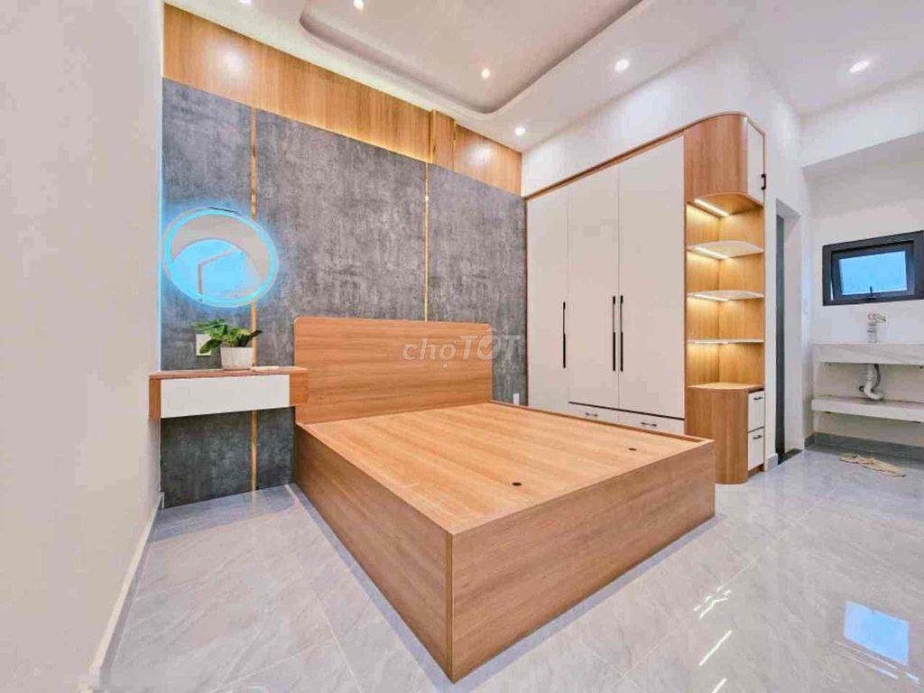 NHÀ MỚI KENG MÀ CHƯA ĐẾN 100tr/m2  - 73M2 - 2 TẦNG - 4PN 4 WC