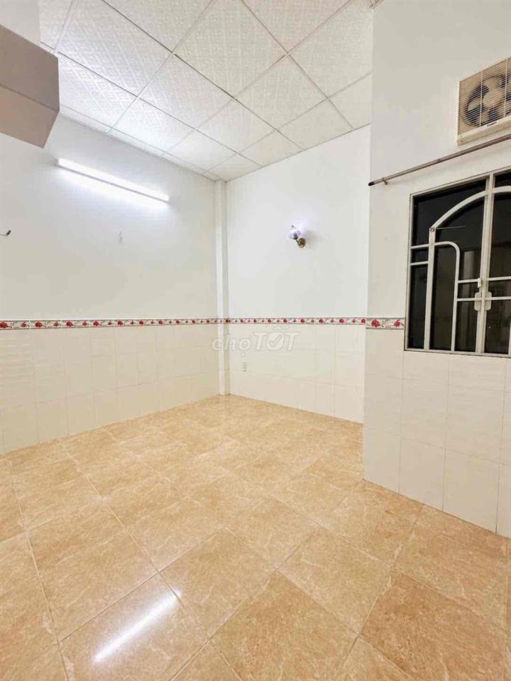 🔥CHÍNH CHỦ CẦN BÁN GẤP CĂN NHÀ LỚN 2 TẦNG - DT 65m2 - GÒ VẤP