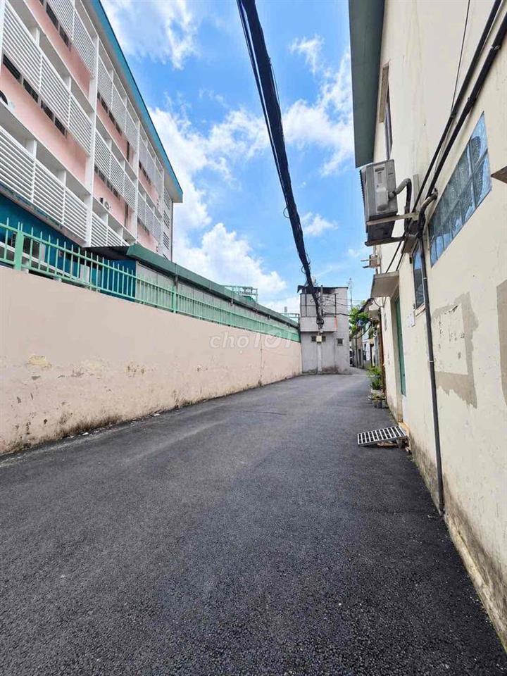🔥CHÍNH CHỦ CẦN BÁN GẤP CĂN NHÀ ĐANG Ở 48m2 - 2 TẦNG- HẺM Ô TÔ - GÒ VẤP