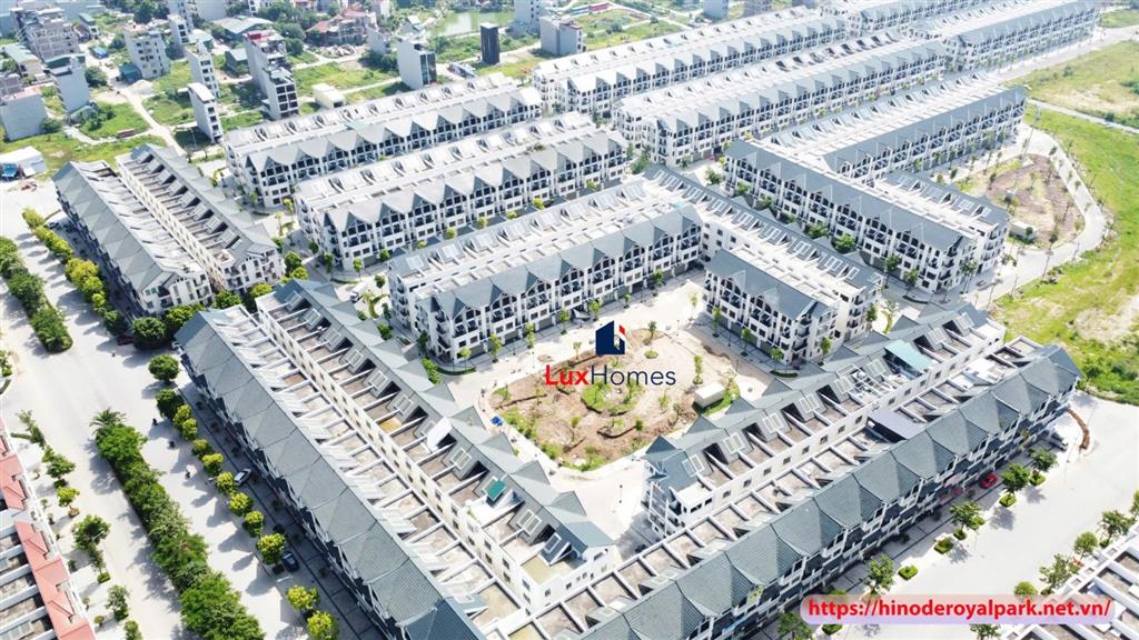 Chủ nhà cần tiền bán gấp liền kề 12 đường 30m dự án hinode royal park. giá 17,2 tỷ/100m2
