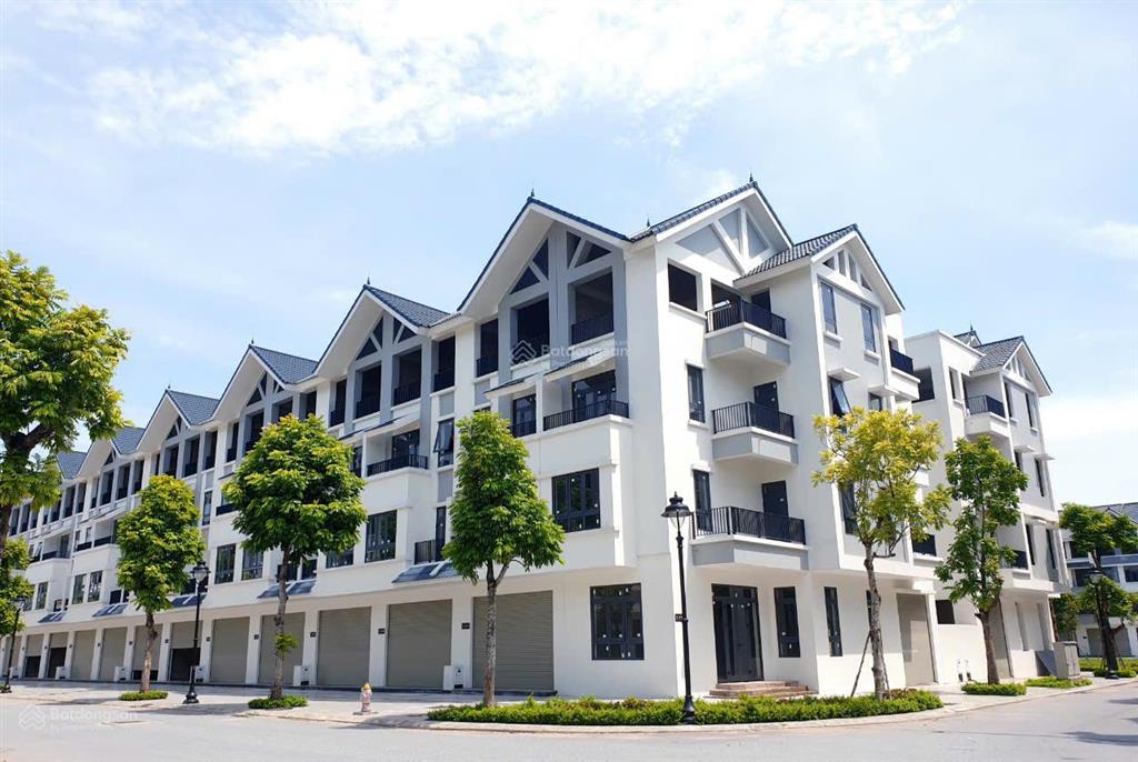 Cần bán cắt lỗi căn liền kề hinode royal park, 12 tỷ 100m2, nhà xây 4 tầng, sẵn sổ đỏ