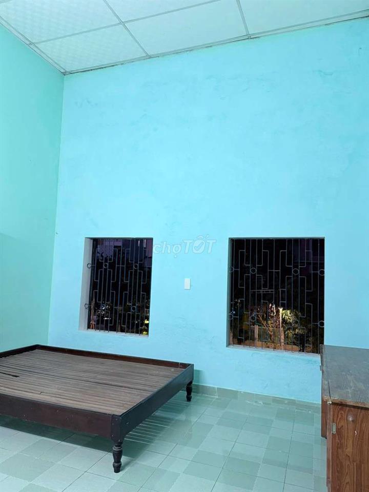 cho nữ thuê phòng trọ