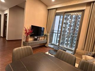 Cho thuê 2 phòng ngủ tòa h1 full đồ mới setup masteri waterfront vhop